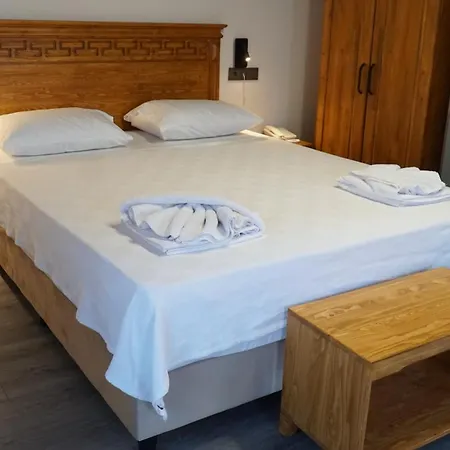 Pikan Ephesus Отель