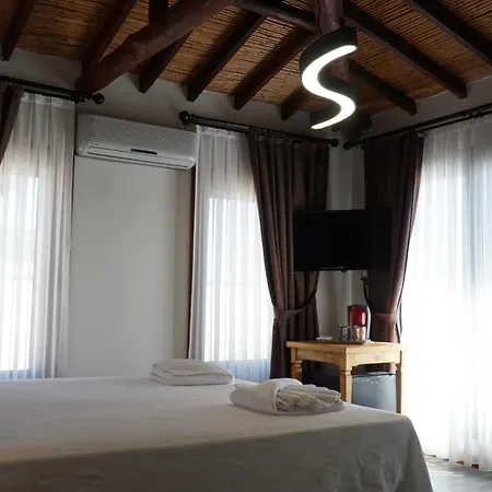 Pikan Ephesus Отель *