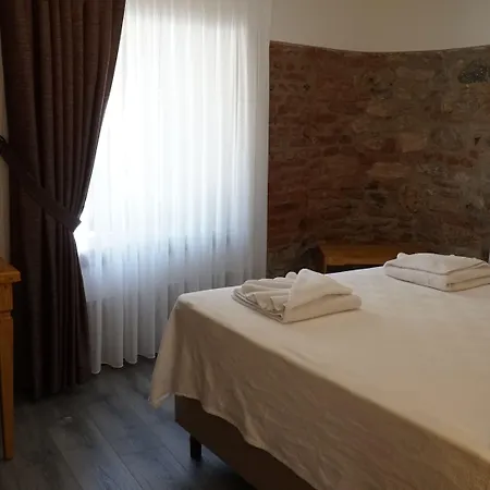 Pikan Ephesus Hotell