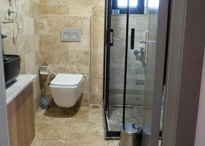 Pikan Ephesus 5*