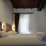 Pikan Ephesus 5*