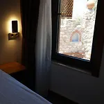 Pikan Ephesus 5*
