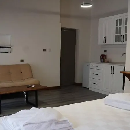Pikan Ephesus 5*
