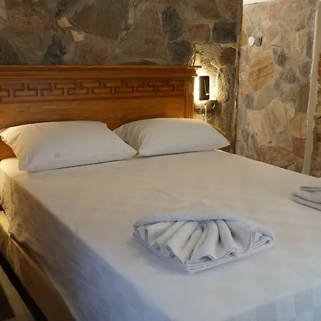 Pikan Ephesus 5*